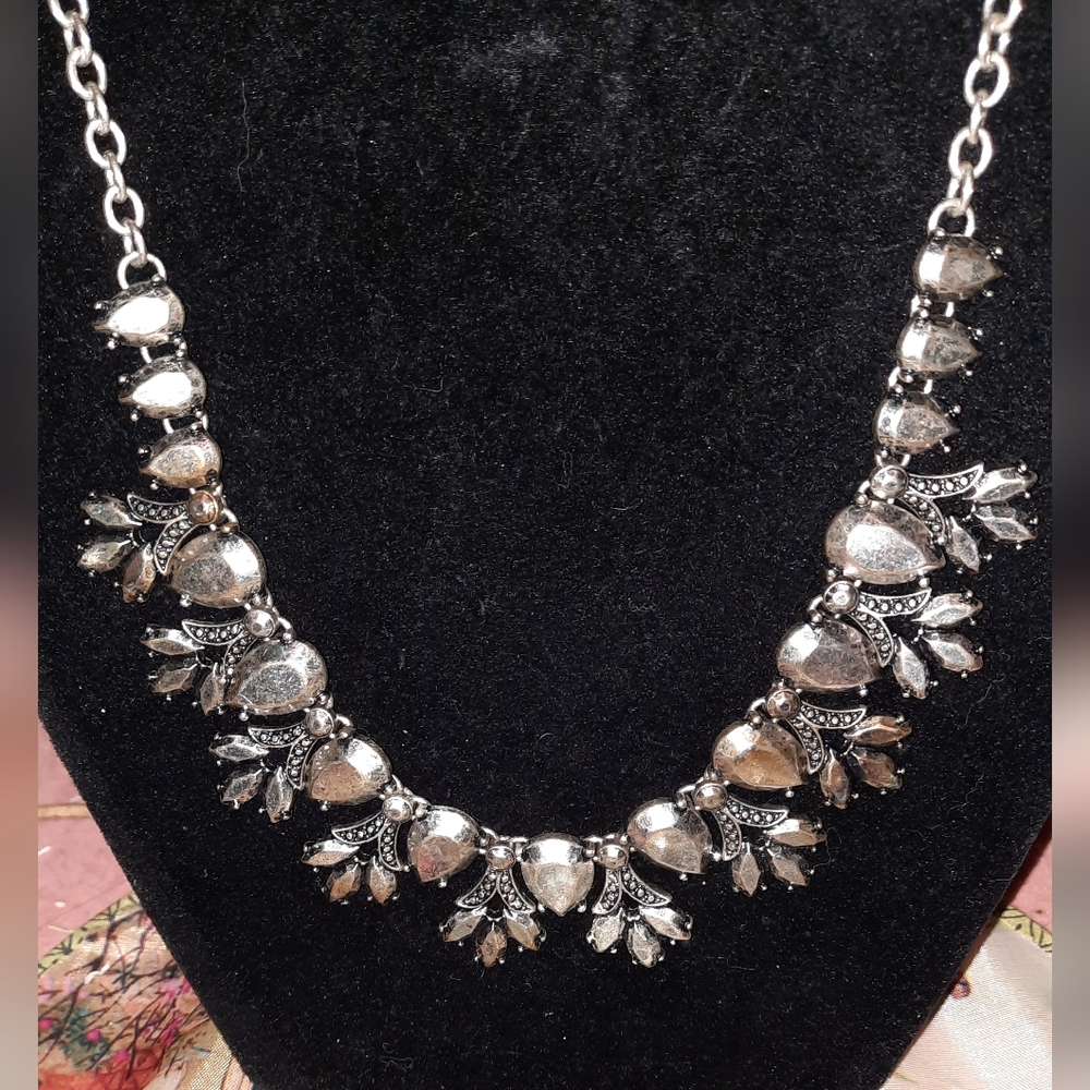 LaneBryant marcasite style metal bibb necklace